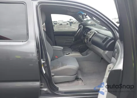 2011 Toyota Tacoma Prerunner V6 из США, поврежденный, VIN 3TMJU4GN3BM116553